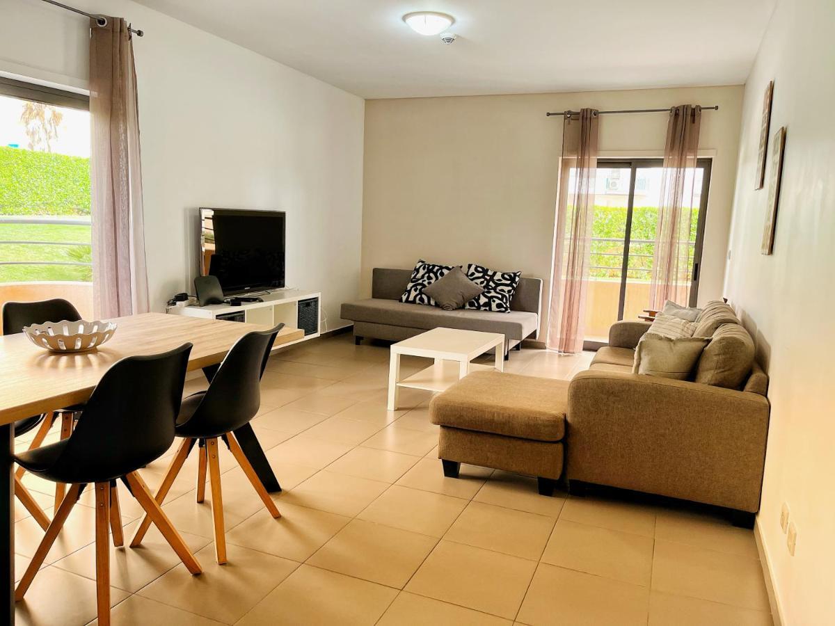Awesome Apartment In Praia Da Rocha بورتيماو المظهر الخارجي الصورة