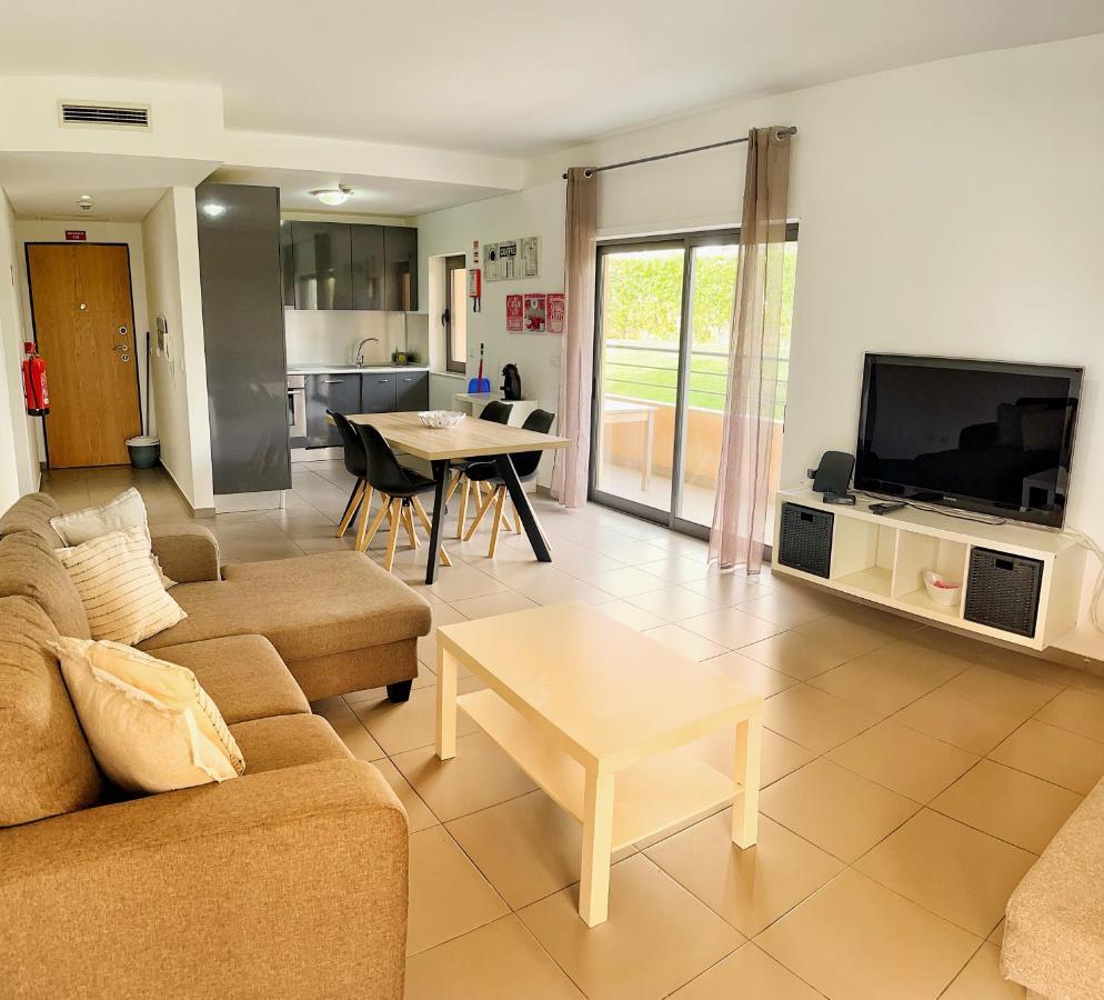 Awesome Apartment In Praia Da Rocha بورتيماو المظهر الخارجي الصورة