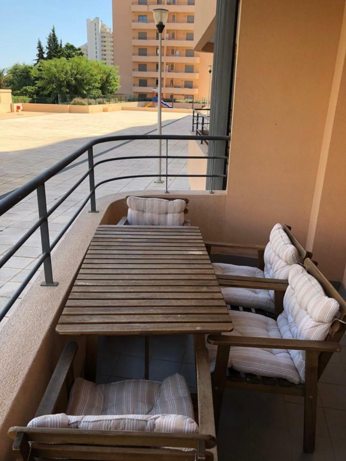 Awesome Apartment In Praia Da Rocha بورتيماو المظهر الخارجي الصورة